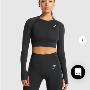🖤VITAL SEAMLESS 2.0 LONG SLEEVE CROP TOP🖤